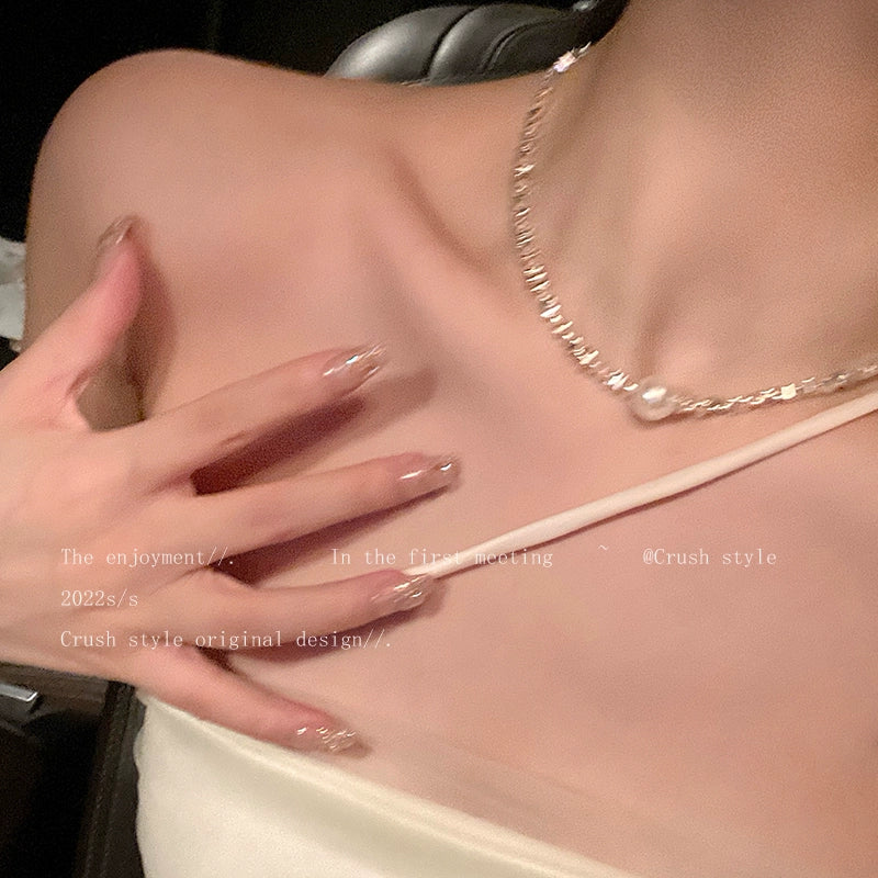 Small Pieces of Silver Women's Fall and Winter Clavicle Chain Light Luxury Minority Pearl